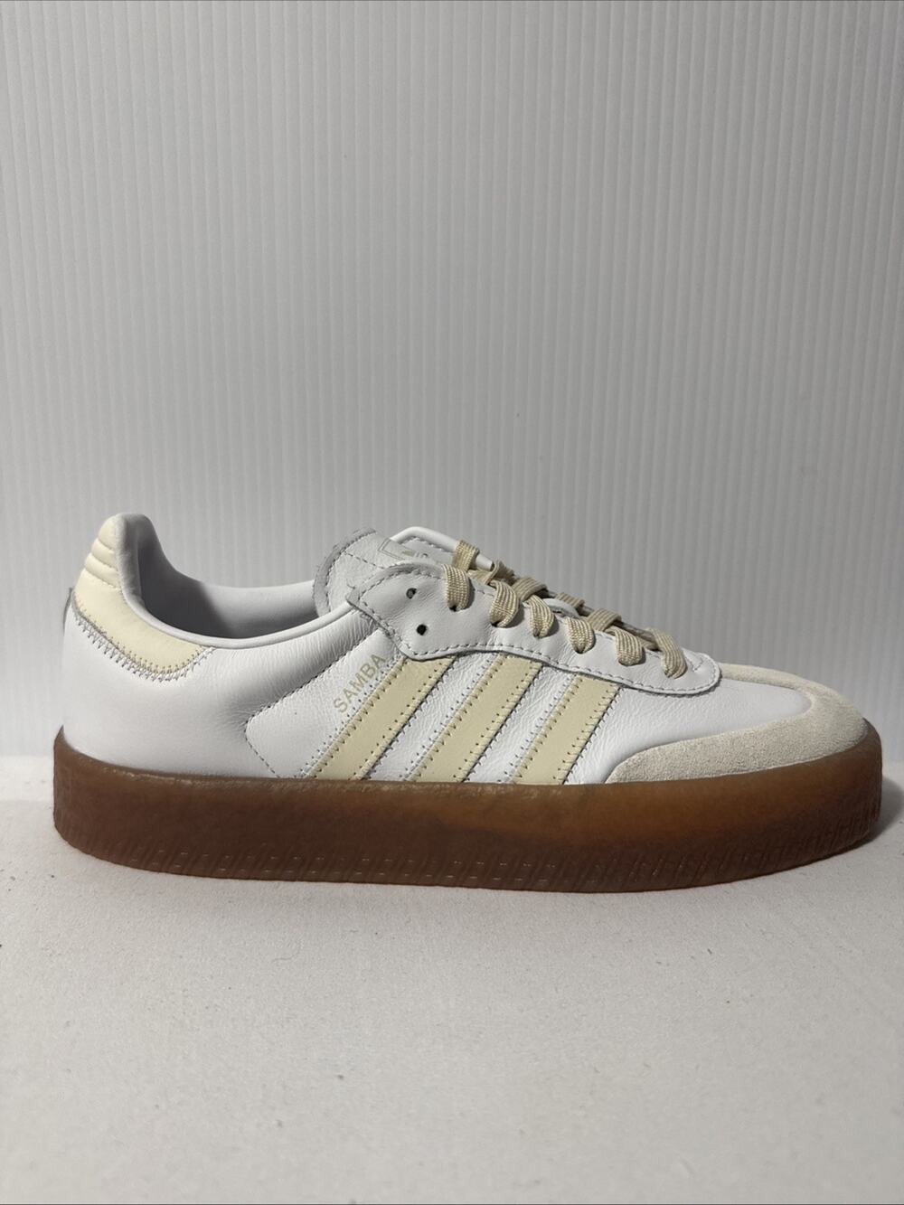 Adidas Sambae “Wonder White Gum” Platform Leather IE9107 Women’s Size 10